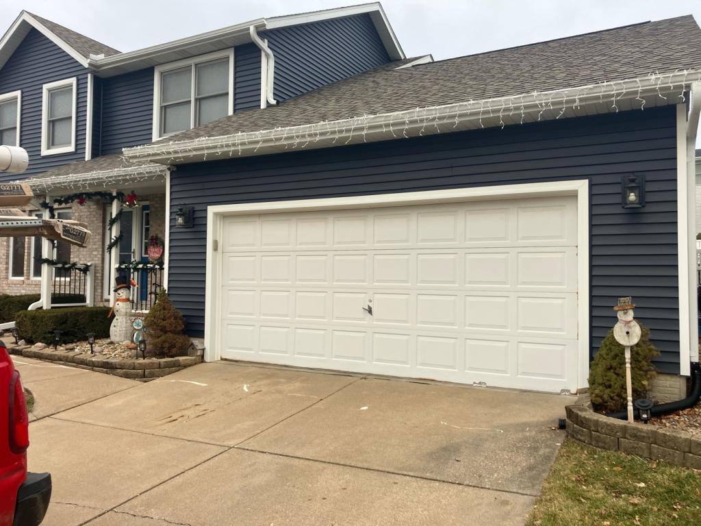 Garage door background image