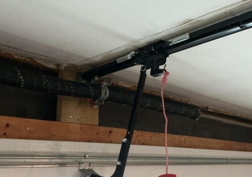 Residential Garage Repair Harding St, Stoughton, WI